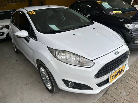 FORD FIESTA 1.6 TITANIUM PLUS HATCH 16V FLEX 4P POWERSHIFT
